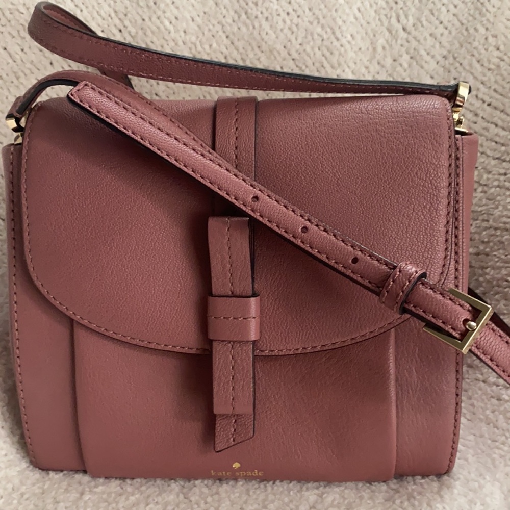 Kate Spade ♠️ - Picture 4 of 4